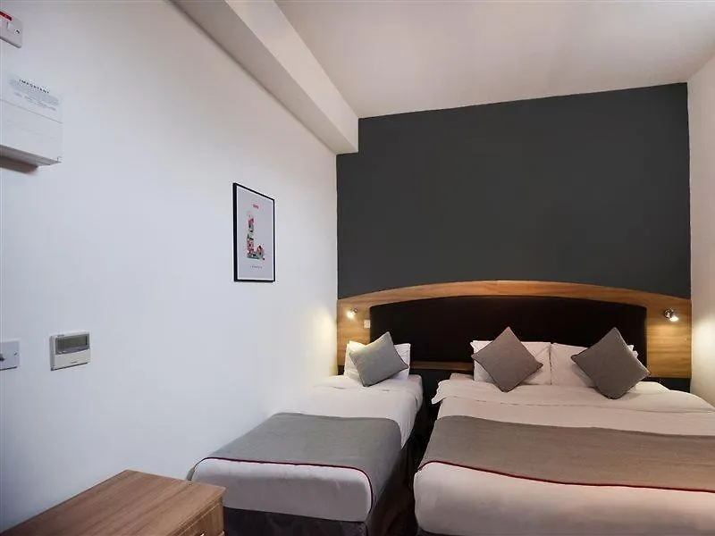 OYO Arinza Hotel Ilford