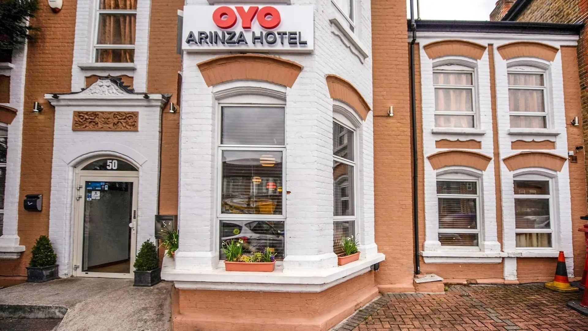 OYO Arinza Hotel Ilford Großbritannien