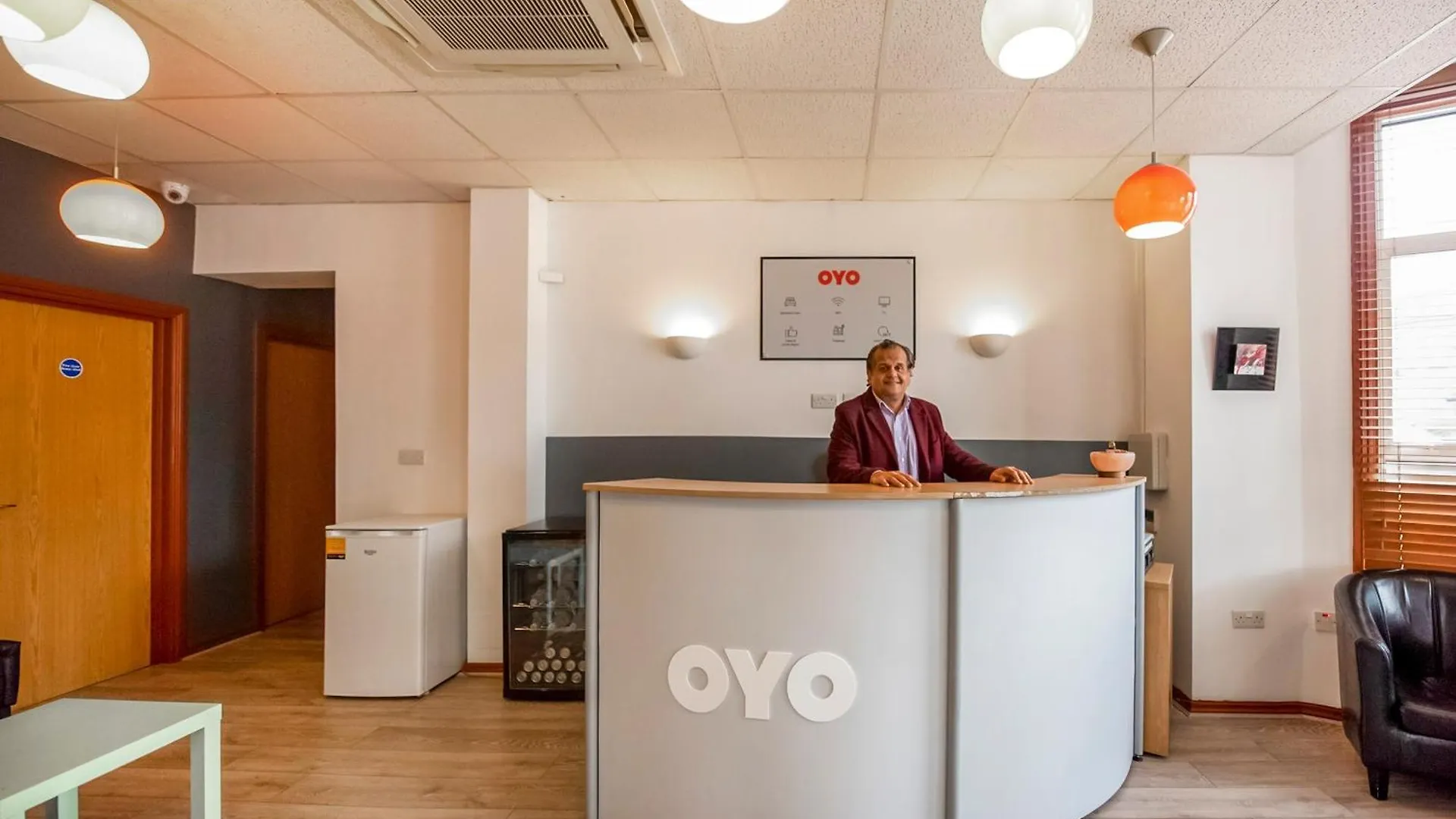 OYO Arinza Hotel Ilford